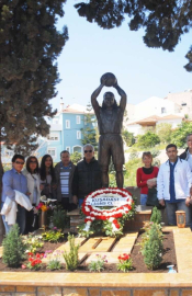 Duygulandıran anma