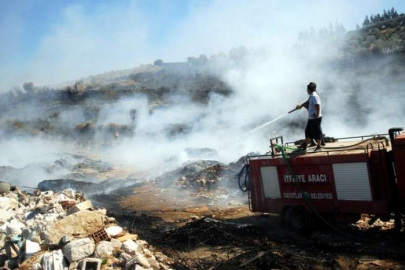 Davutlar’da Korkutan Yangın