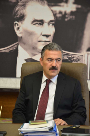 Vali Ayyıldız'dan basına destek