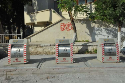 Kuşadası Çarşı merkezinde çöpler yer altında toplanacak