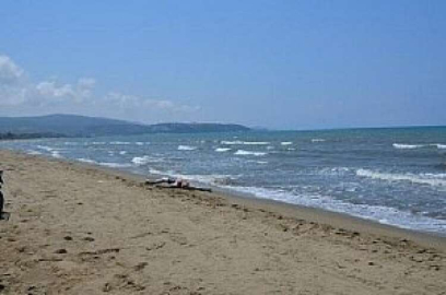 Kuşadası ve Pamucak sahilinde ceset bulundu