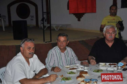 MHP’den İHSANOĞLU’na destek iftarı