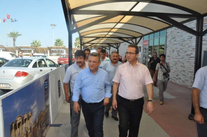 Tezcan gümrükte  sandığa gitti