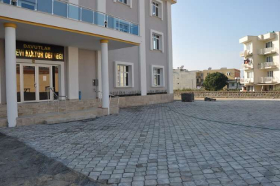 Cemevi’ne parke taşı