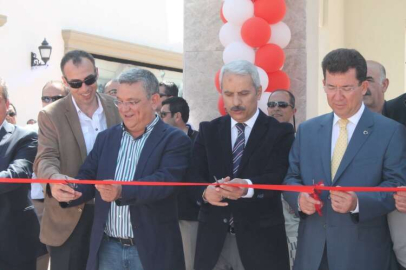 Kuşadası AVM açıldı