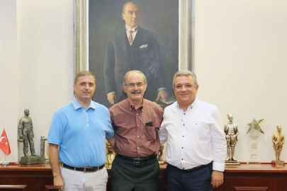 Başkan Kayalı’dan Büyükerşen’e Ziyaret 