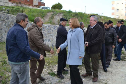 Mhp Milletvekili, toprak kayması mağdurlarını ziyaret etti