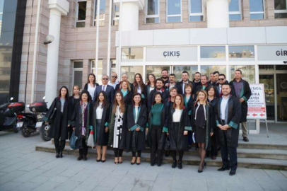 Avukatlardan Demokrasi uyarısı