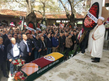 Genç turizmcinin cenazesi iki yakayı üzdü