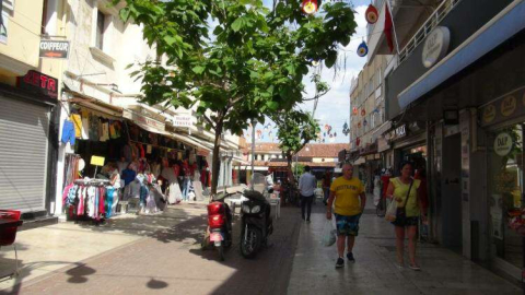 Çarşılar AVM sistemiyle yönetilsin