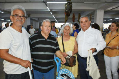 Ücretsiz file ve bez çanta dağıtıldı