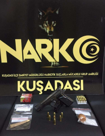 Uyuşturucu satıcılarına baskın