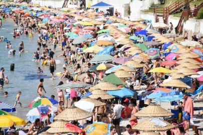 Turisti davet ediyoruz, restoran ve eğlence yerlerini kapatıyoruz