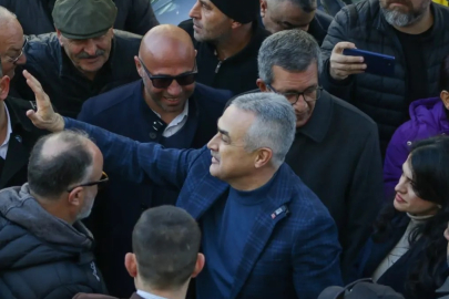 Cumhur İttifakı adayı Mustafa Savaş Kuşadası'nda