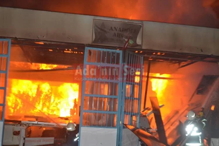 Mobilya atölyesi alev alev yandı: 1 ölü