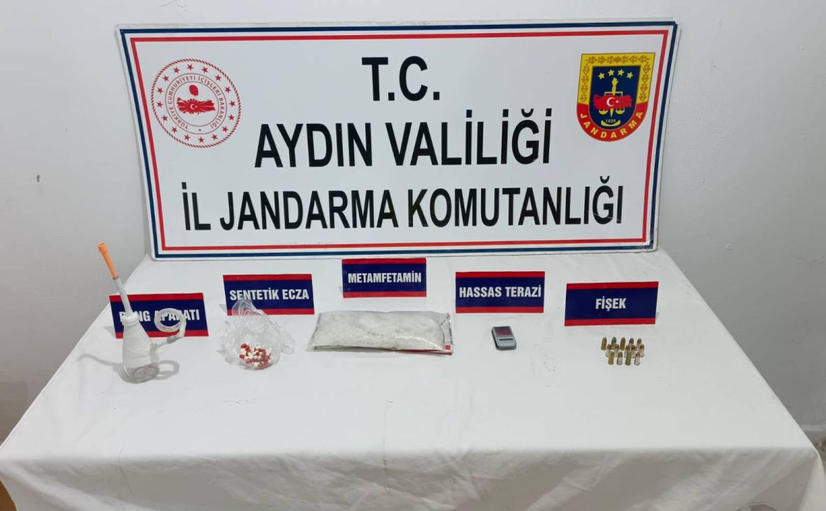 Jandarma’dan uyuşturucu tacirlerine darbe